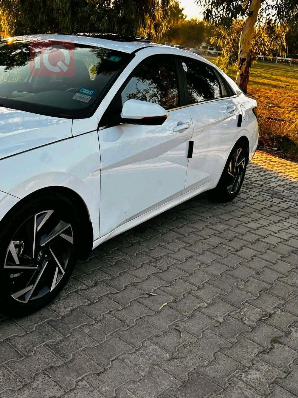 هيونداي النترا